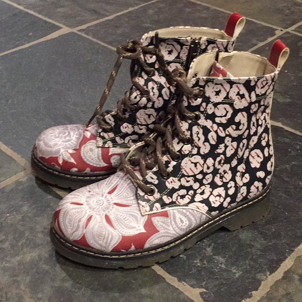 Goby Combat Boot women’s EU 36, U.S. 6-6.5